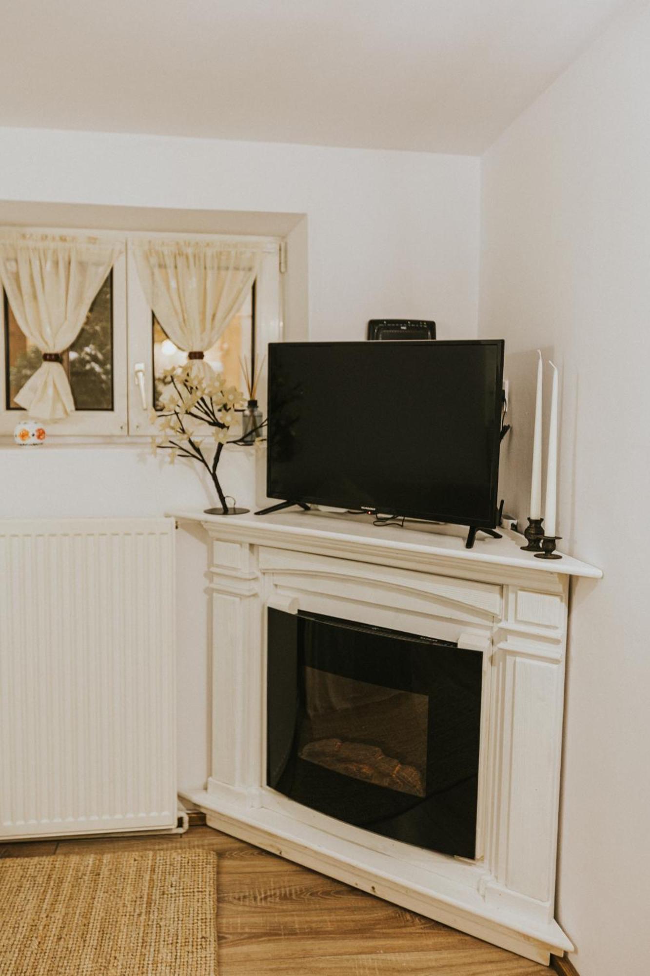 Republicii Rustic Apartament In Brasov City Center Εξωτερικό φωτογραφία