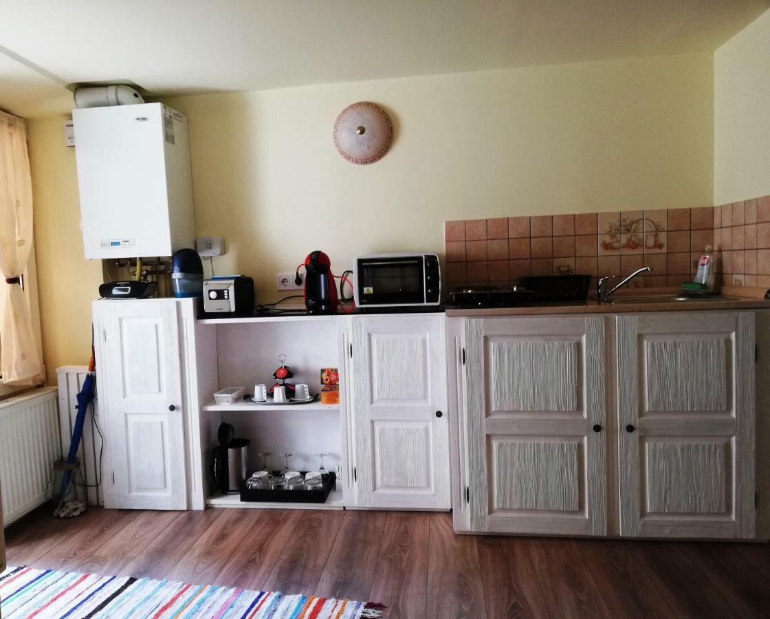 Republicii Rustic Apartament In Brasov City Center Εξωτερικό φωτογραφία